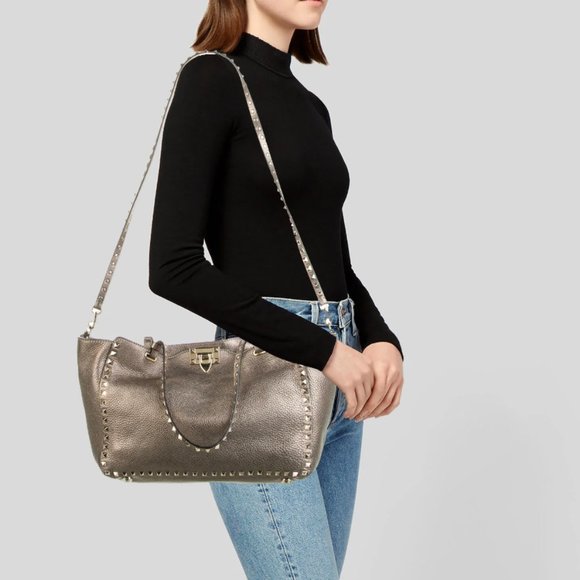 Valentino Rockstud Tote 🤍 - Picture 1 of 5